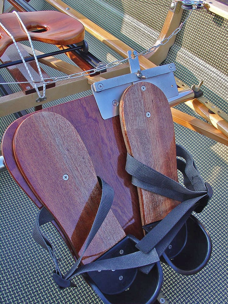 Voetstuurinrichting voor Baumgarten C-boten