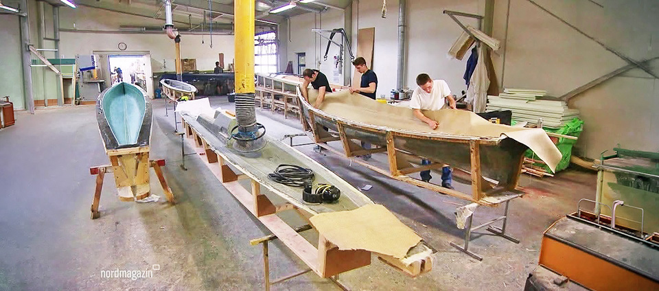 Nieuwe CNC-machine in de productieruimte van Baumgarten Bootsbau