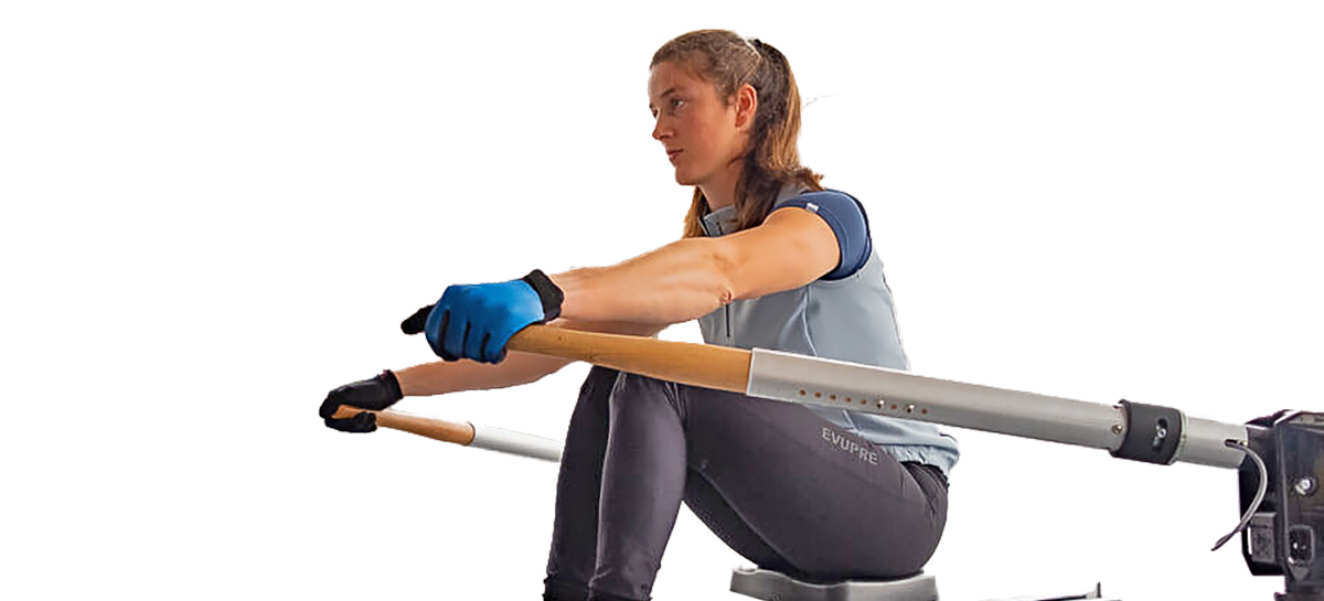 Rowtex roeihandschoenen op roeiergometer – grip en bescherming tegen blaren Roeister op roeiergometer met Rowtex roeihandschoenen voor grip en bescherming tegen blaren